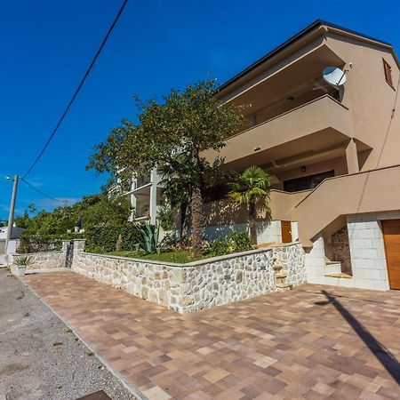 דראמליי Apartmani Anita מראה חיצוני תמונה