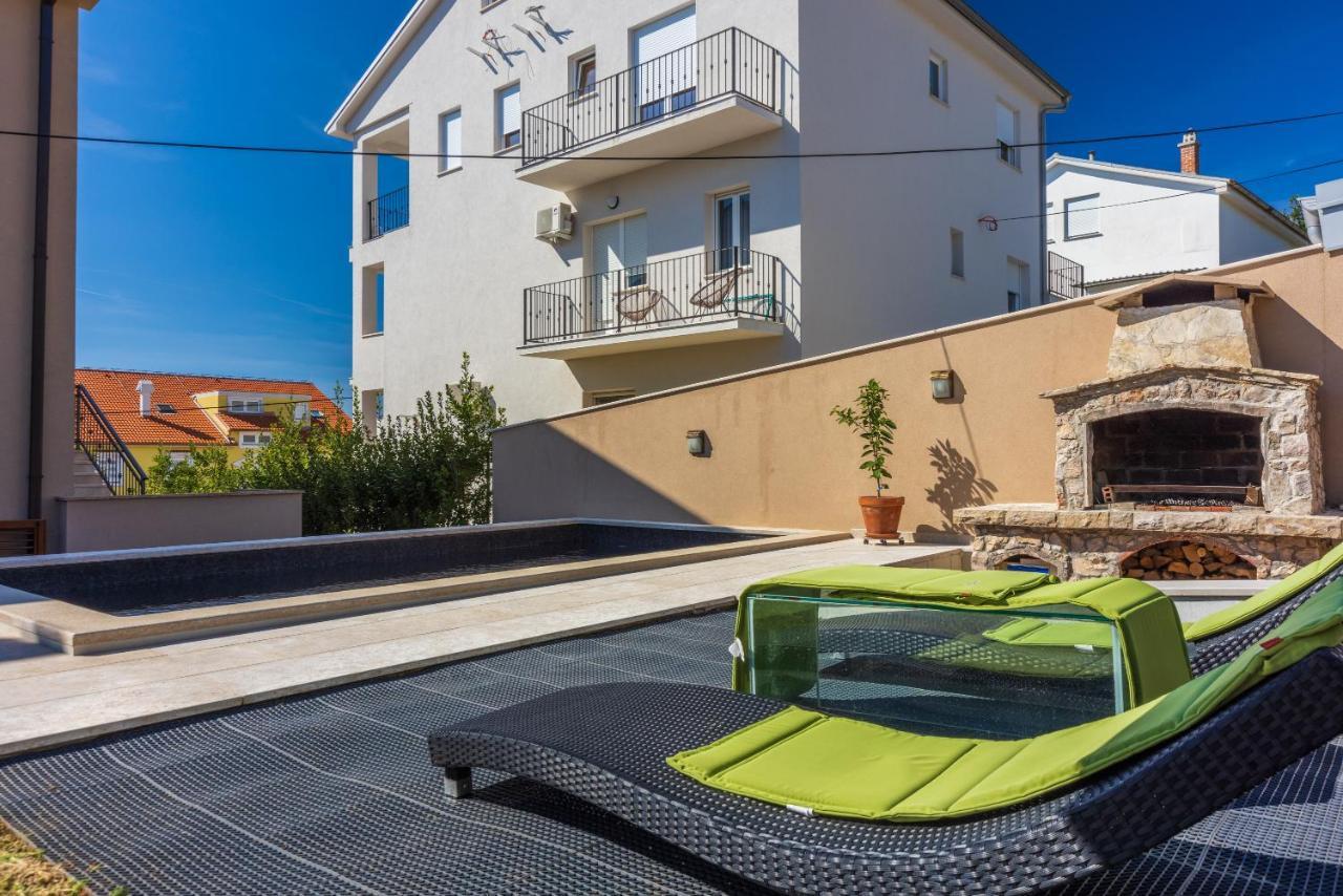 דראמליי Apartmani Anita מראה חיצוני תמונה