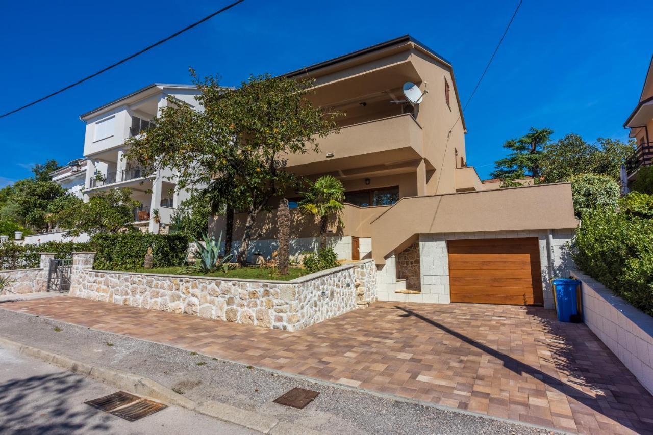 דראמליי Apartmani Anita מראה חיצוני תמונה