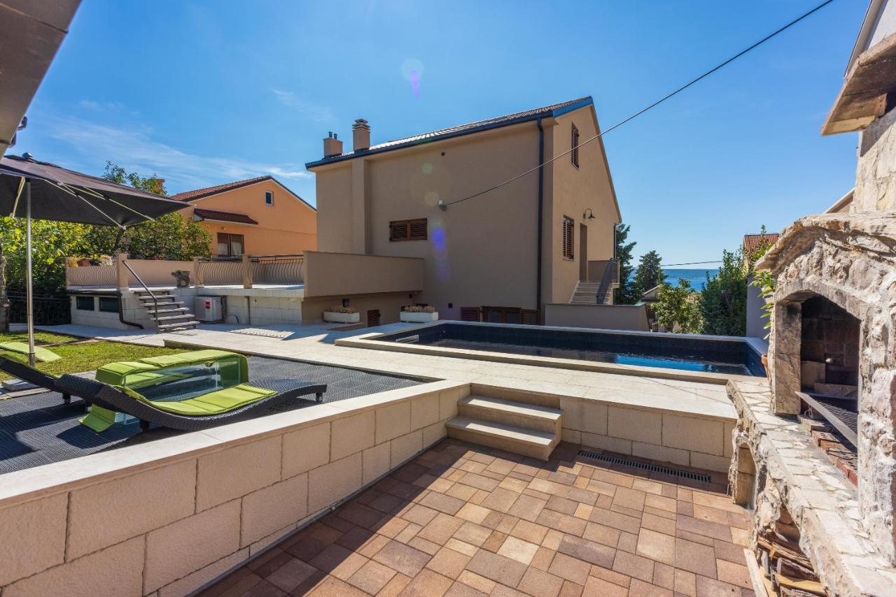 דראמליי Apartmani Anita מראה חיצוני תמונה