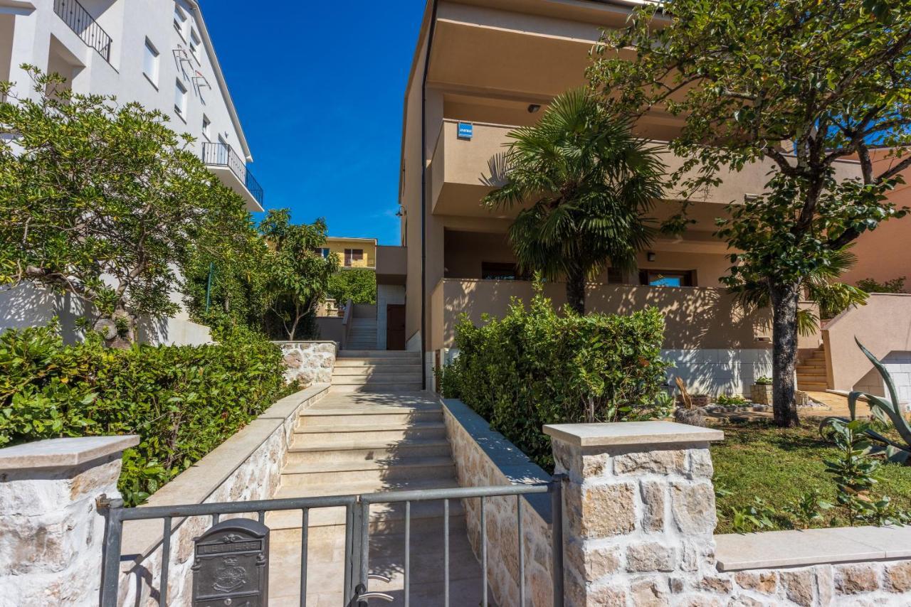 דראמליי Apartmani Anita מראה חיצוני תמונה
