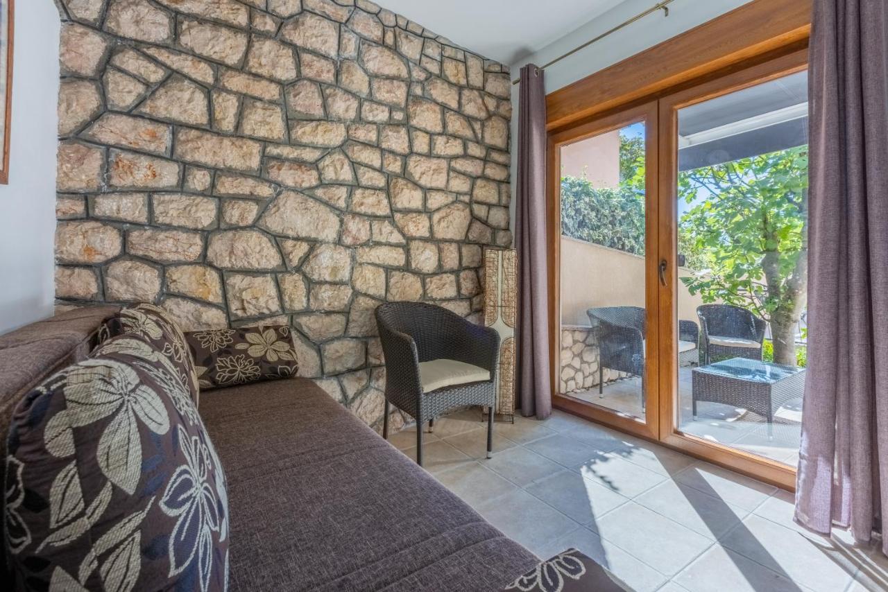 דראמליי Apartmani Anita מראה חיצוני תמונה